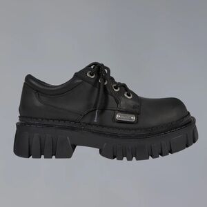 Unif trail shoes